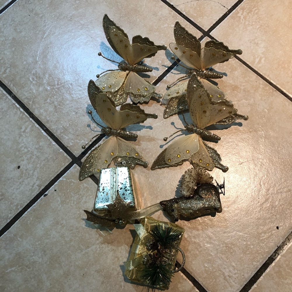 Golden butterflies-gift-foxy Christmas decoration